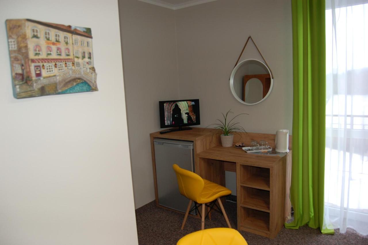 Hotel Lesne Zacisze à Weremien Extérieur photo